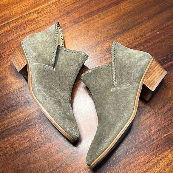 Jack Rogers Earthy Green Suede Low Heel Ankle Booties Boots Women’s US 8.5 - Picture 1 of 8